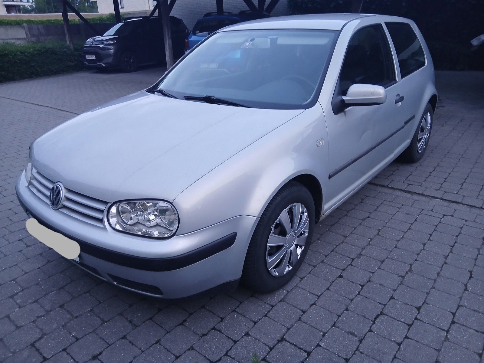 Volkswagen Golf4 REEDS GEKEURD VOOR VERKOOP, Auto's, Voorwielaandrijving, Stof, Bedrijf, Grijs