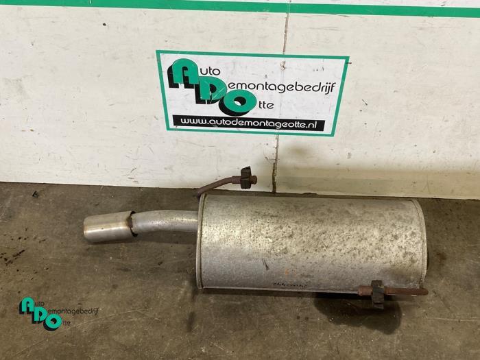 Echappement silencieux arrière d'un Peugeot 206, -, 3 mois de garantie, Utilisé, -