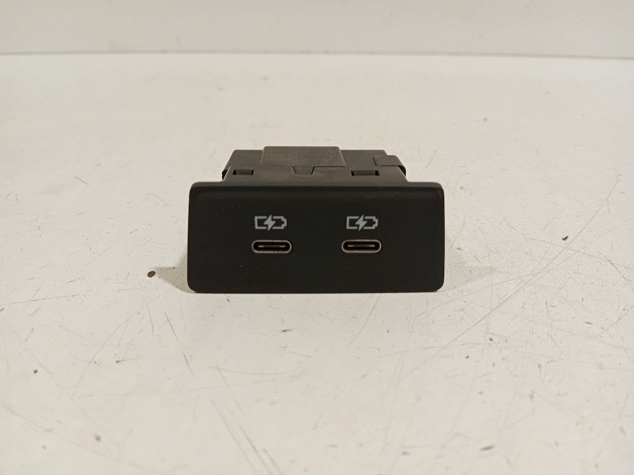 Aux poort Audi A3, Auto-onderdelen, Elektronica en Kabels, Audi, Gebruikt, Herkomst onderdeel bekend, 12 maanden garantie, Ophalen of Verzenden