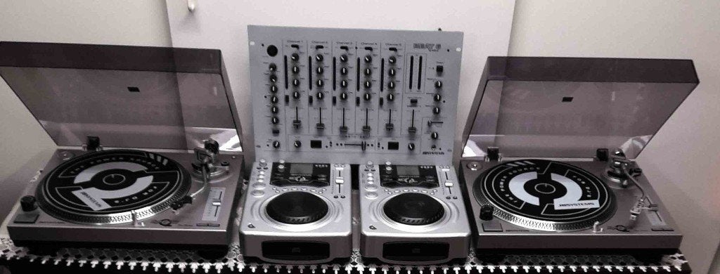 2 direct drive platenspelers, mengpaneel en 2 cd spelers, Muziek en Instrumenten, Dj-sets en Draaitafels, Ophalen of Verzenden
