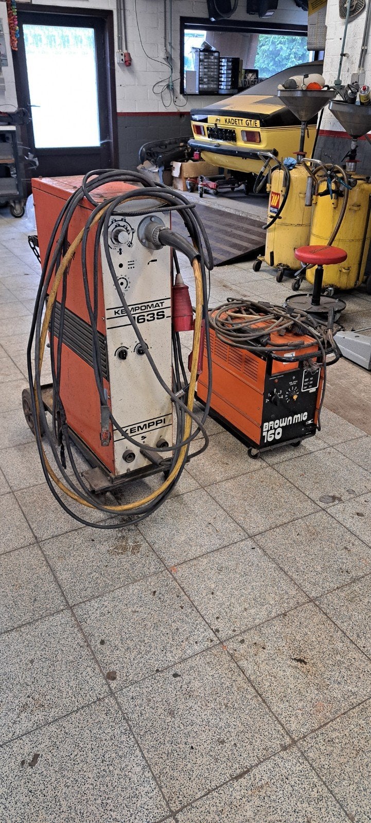 Halfautomaat Kemppi 163S + Brown mig 160, Enlèvement, Utilisé