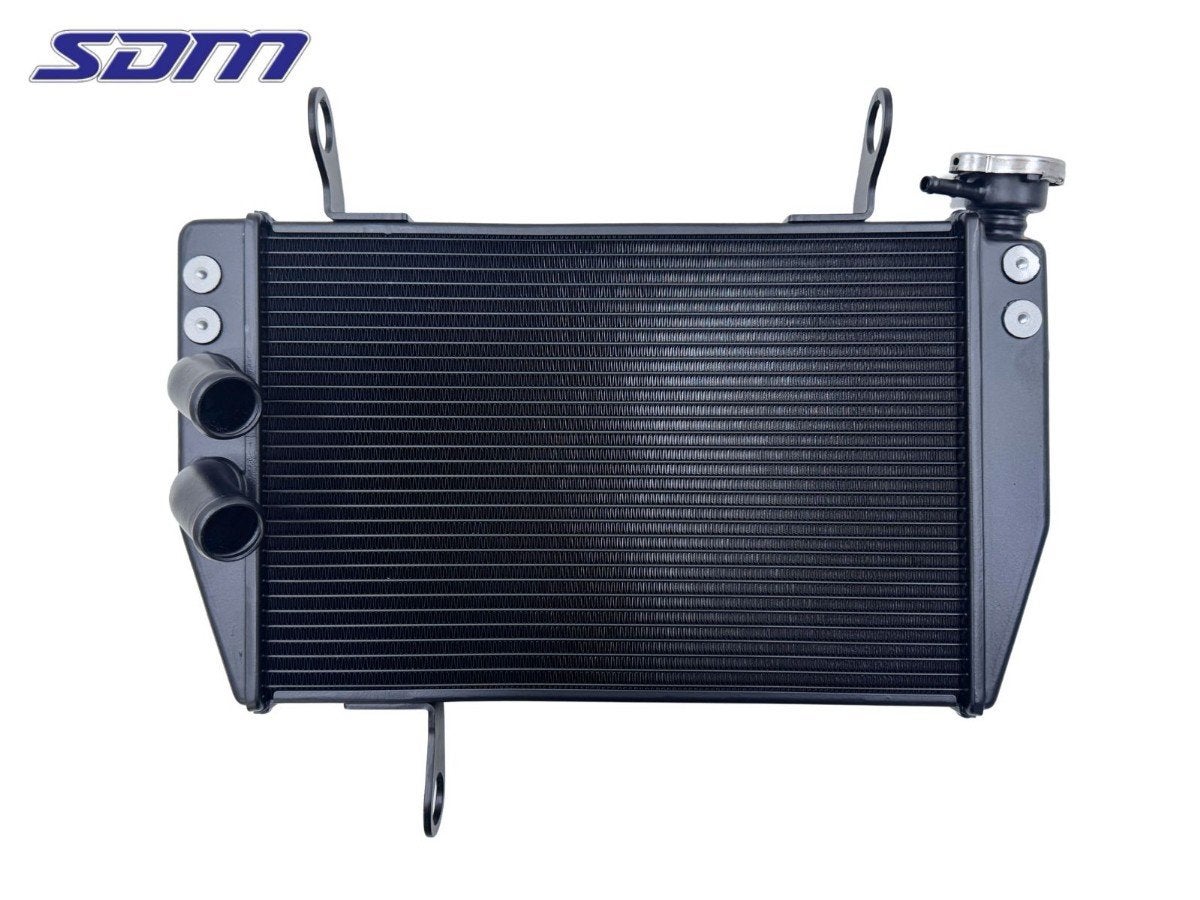 RADIATEUR Ducati Hypermotard 821 2015 (54840981D), Motoren, Dhr. S. di Majo, Nieuw, Info@cama-motorparts.nl, P.J. Troelstraweg 8 8
3144 CX  MAASSLUIS, NL