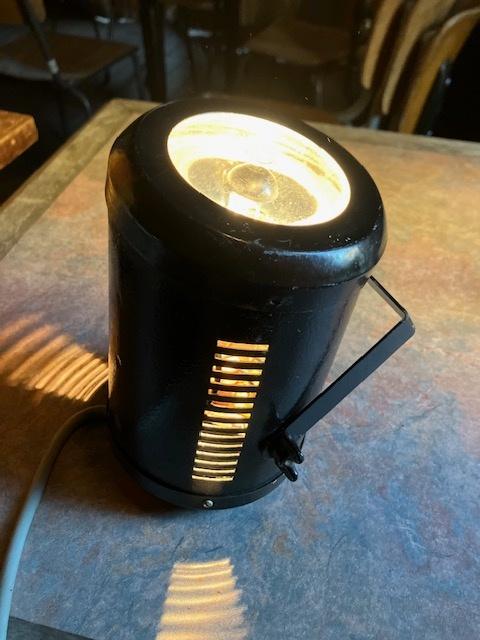 VINTAGE PUNTSTRALER GE SEVENTIES ZWART. MADE IN THE USA, Huis en Inrichting, Lampen | Spots, Ophalen of Verzenden, Gebruikt, Metaal of Aluminium