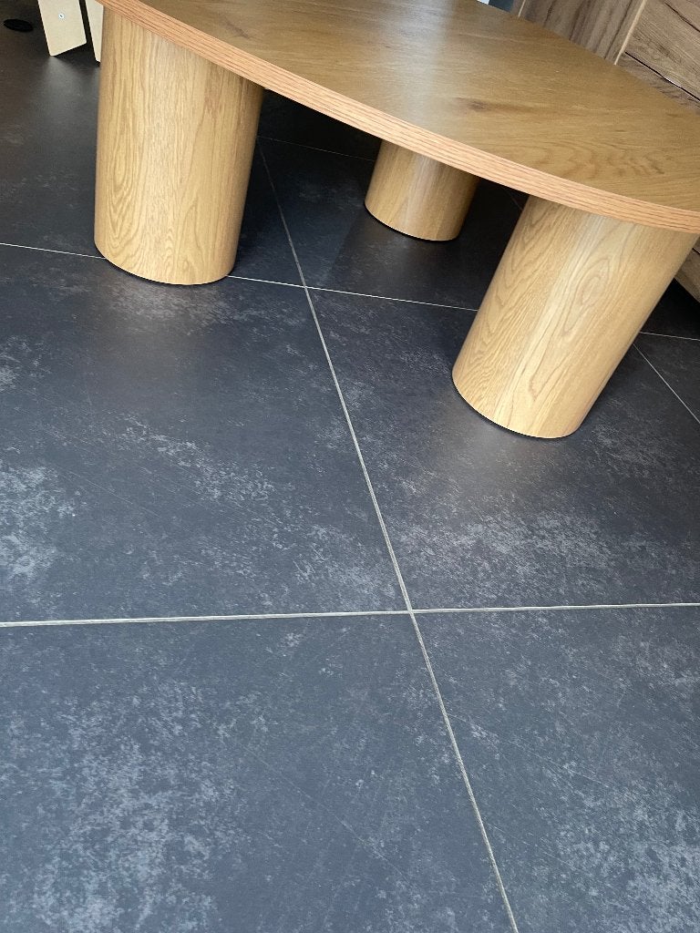Salon tafel, Ophalen, Zo goed als nieuw, Eikenhout, Scandinavisch