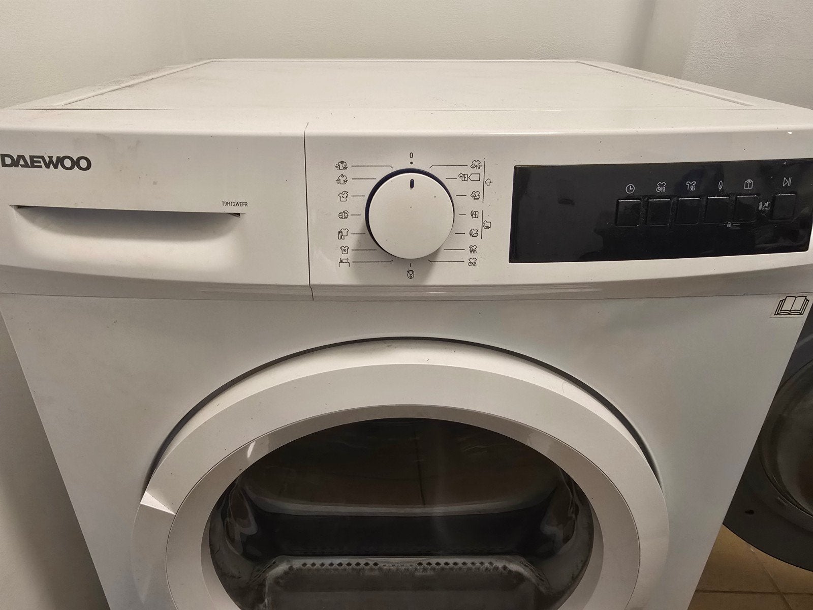 Daewoo Droogkast, Elektronische apparatuur, Ophalen