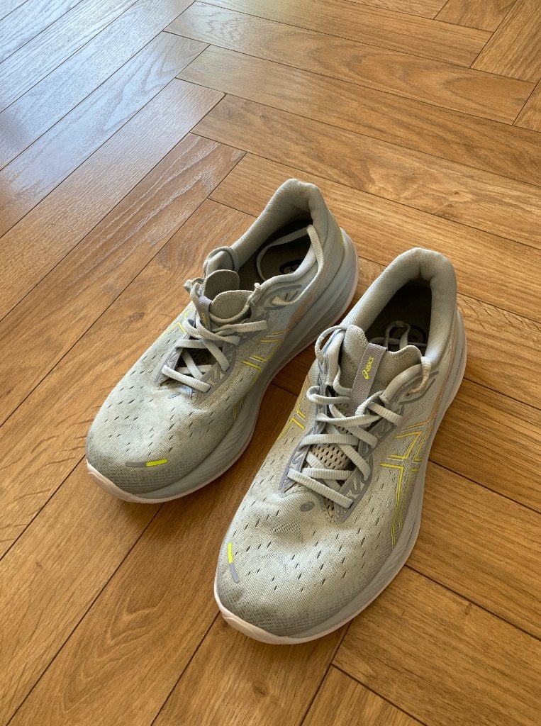 ASICS Gel Cumulus - maat 45, Course à pied, Chaussures de course à pied, Enlèvement, Utilisé