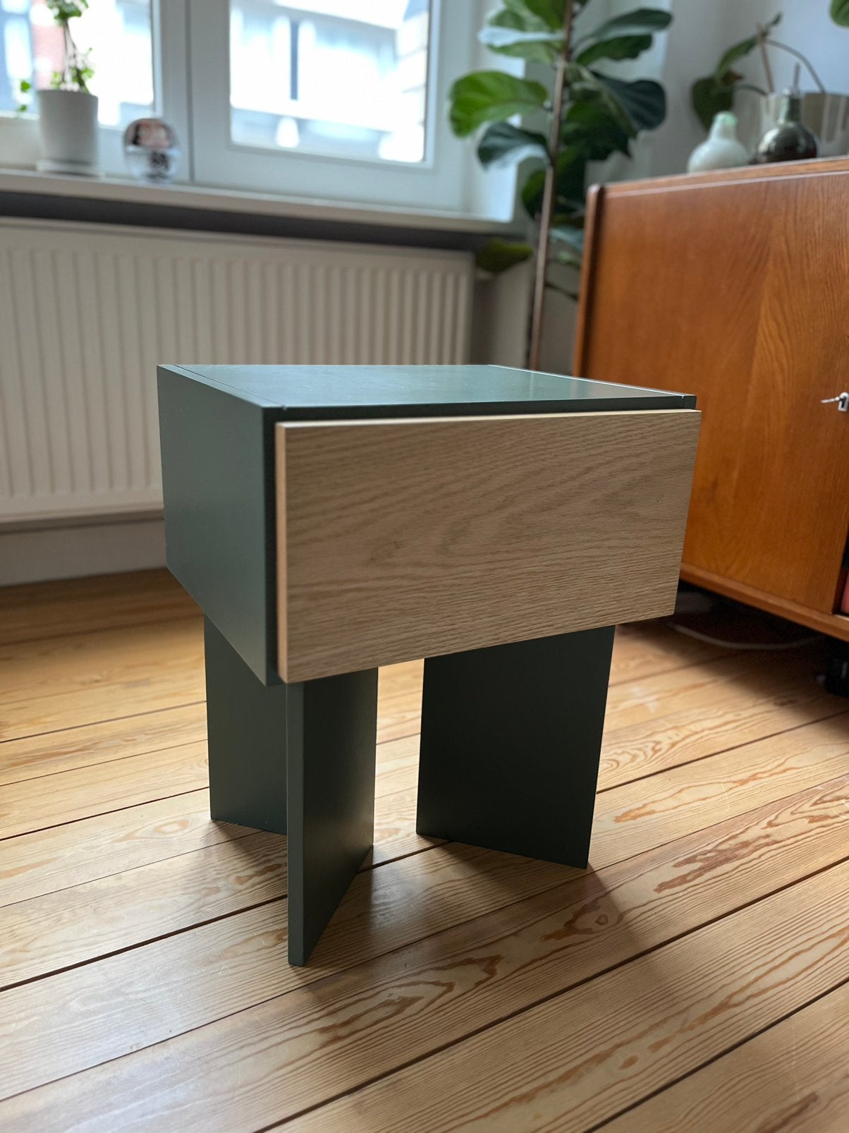 HM Home nightstand, Ophalen, Zo goed als nieuw