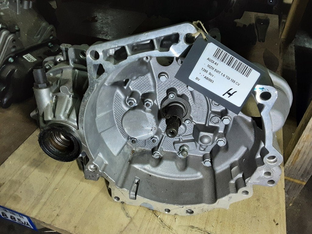BOITE DE VITESSES Audi A1 (8X1 / 8XK) (MZM), Mevr. I. Hauben, Audi, Utilisé, Rue de l'Espoir 34 34
4030  GRIVEGNÉE, BE
