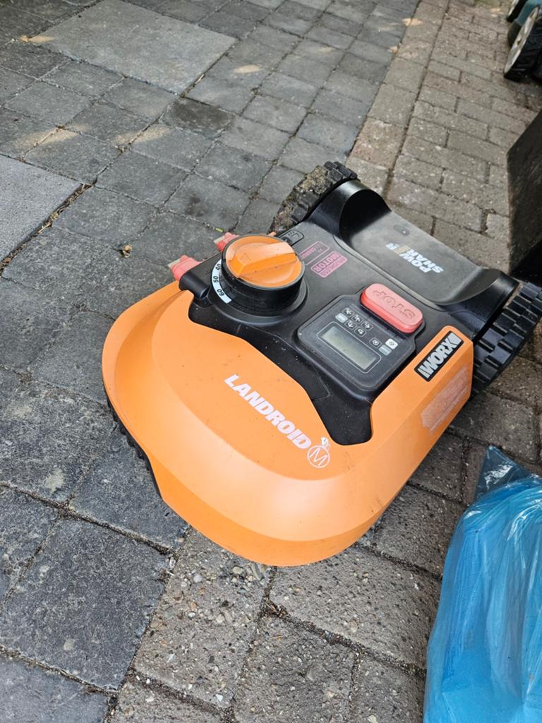 Worx Landroid 143E, Tuin en Terras, Robotmaaiers, Ophalen