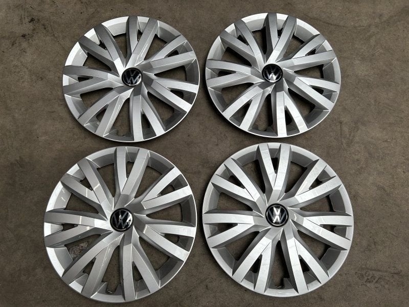 Wieldoppen VW Golf 7/8 16 inch 5H0071456 YTI, Gebruikt, -, -, Ophalen of Verzenden