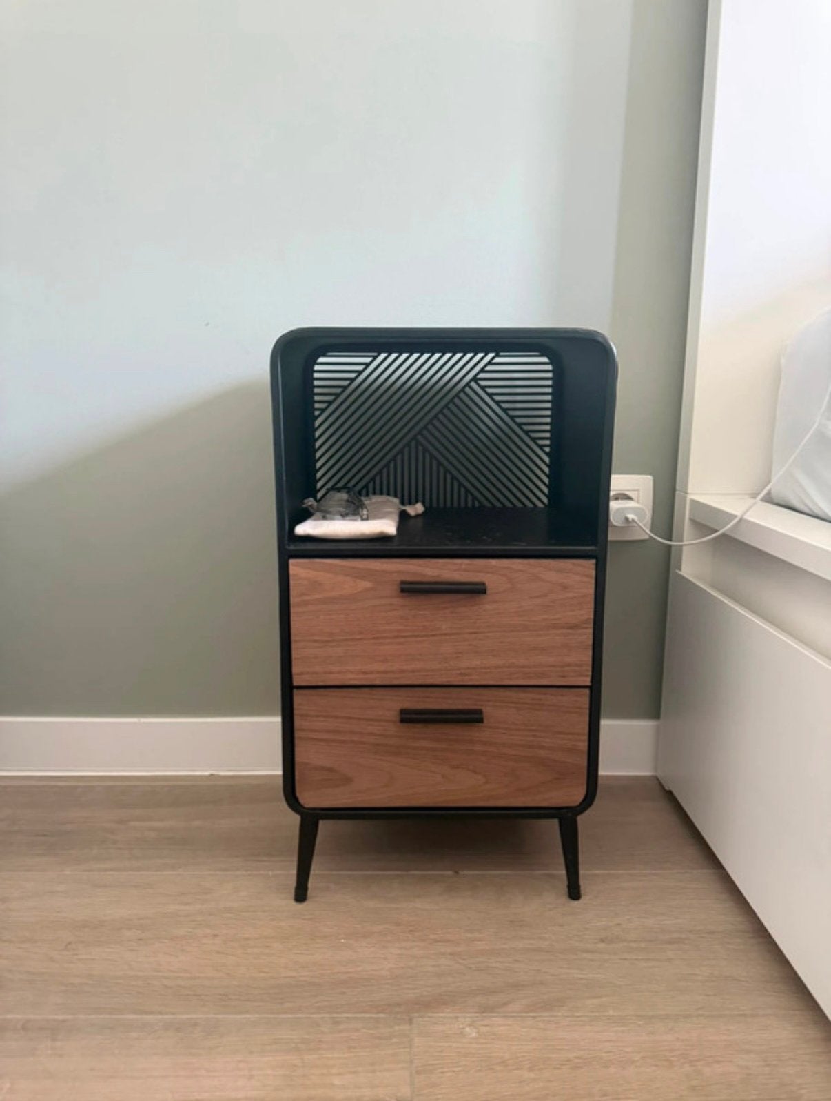 Nachtkast 2x - Maison du monde, Huis en Inrichting, Ophalen, Zo goed als nieuw, 45 tot 65 cm, Minder dan 55 cm