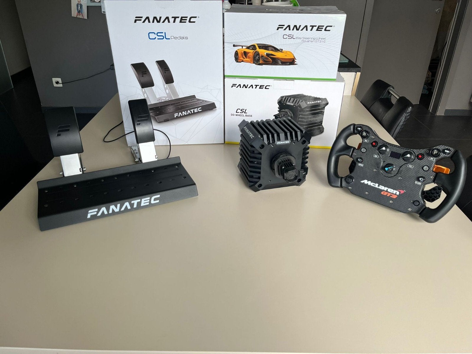 FANATEC wheel base, stuur en pedalenset, Computers en Software, Joysticks, Ophalen