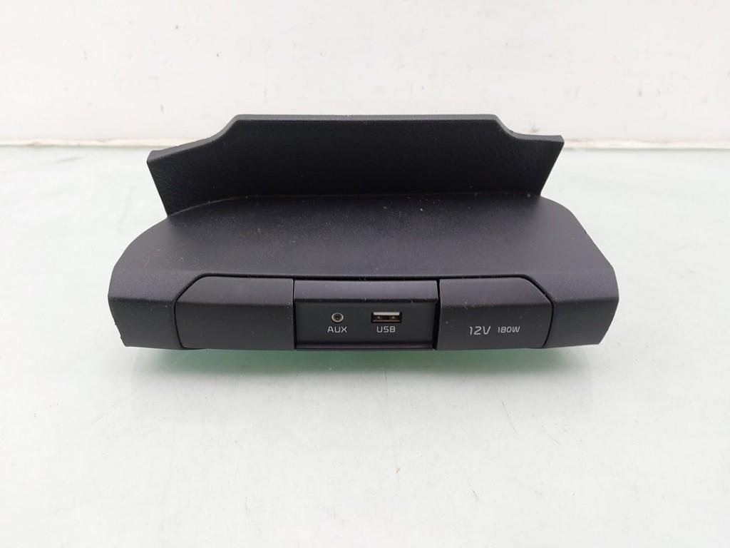 AUX/USB POORT Kia Picanto (JA) (01-2017/-) (|84620G6090CA|), Info@kia.de, Theodor-Heuss-Allee 11
60486  Frankfurt am Main, DE