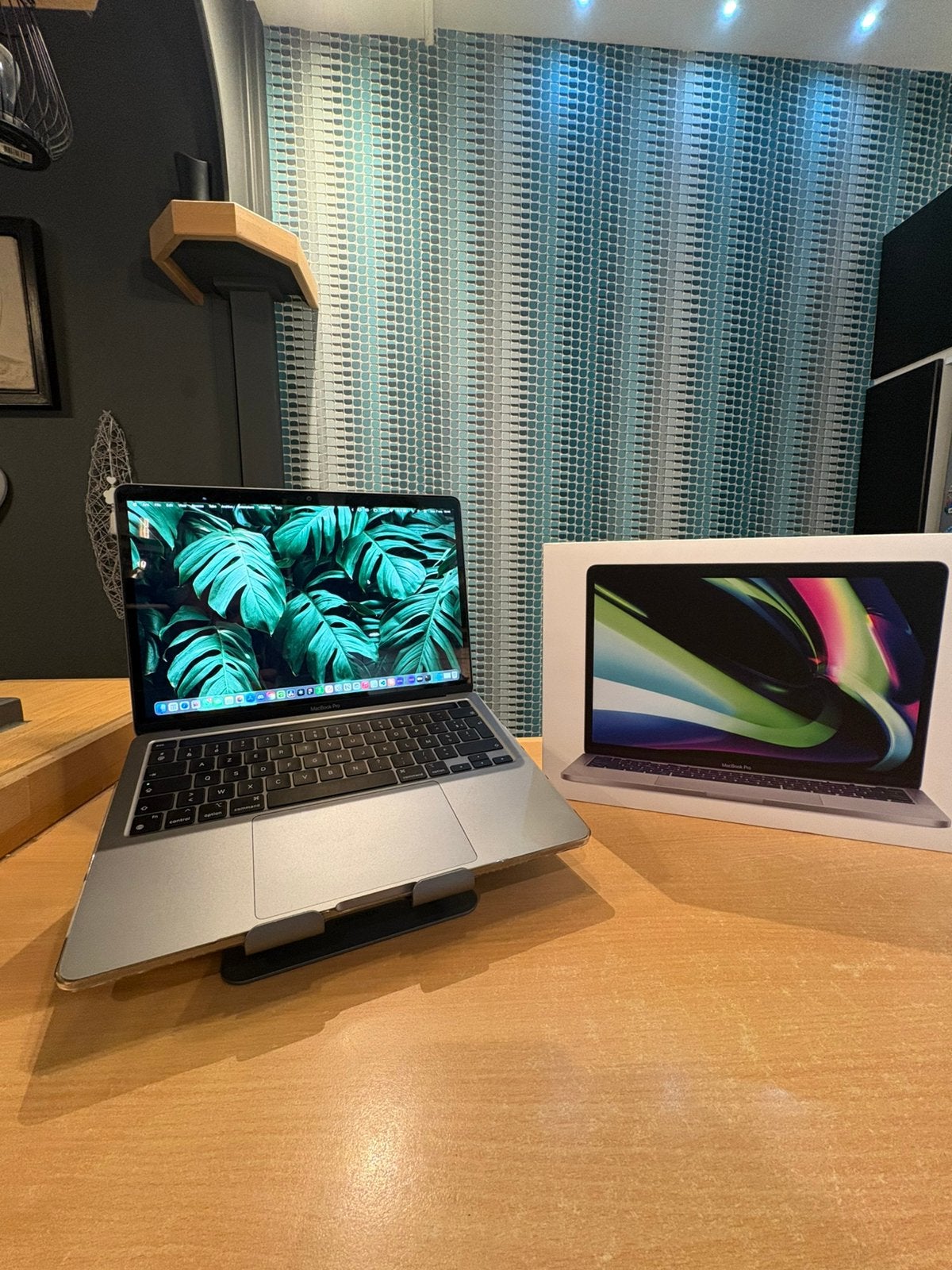 Macbook PRO M1, Informatique & Logiciels, Enlèvement ou Envoi, 8 GB, Comme neuf, Azerty