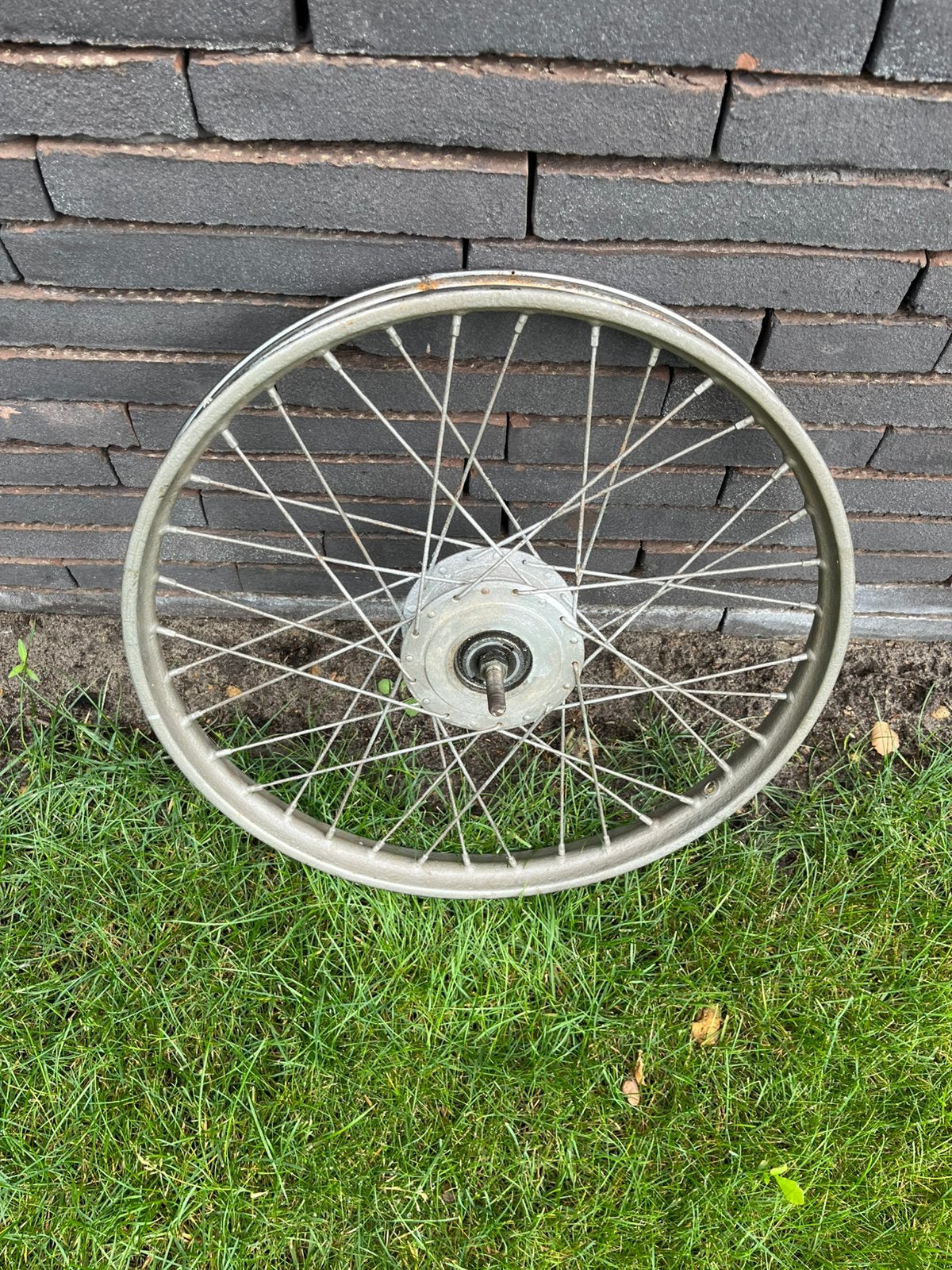 Voorwiel honda amigo novio, Ophalen, Zo goed als nieuw