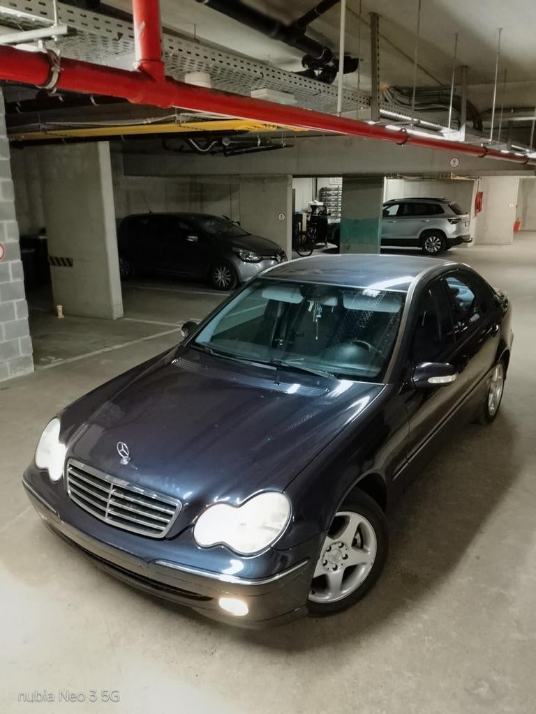 Unieke Mercedes Benz W203 C240 V6 Avantgarde, Automaat, Achterwielaandrijving, Zwart, Overige kleuren