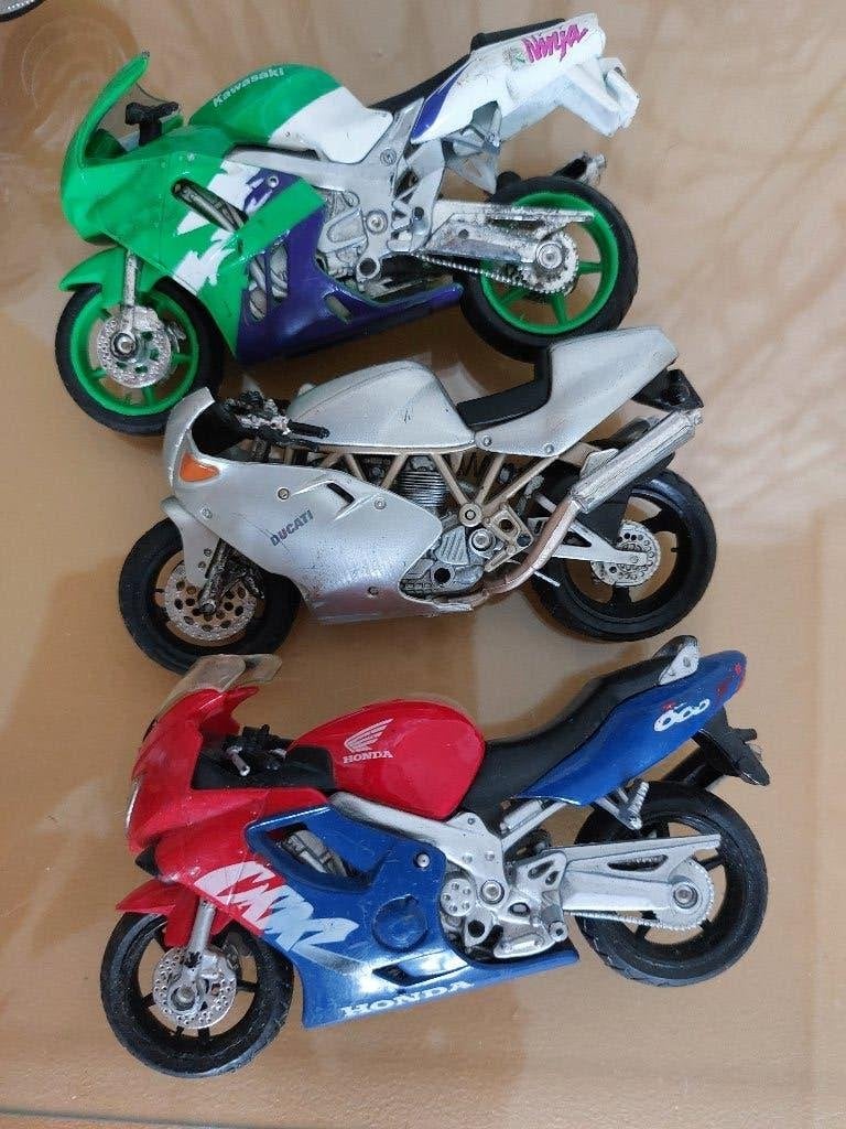 Set van 5 miniatuurmotorfietsen, Ophalen of Verzenden, Gebruikt, Motoren