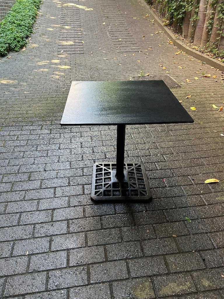 table bistrot pied en fonte, Maison & Meubles, 55 à 75 cm, Carré, Enlèvement, Utilisé