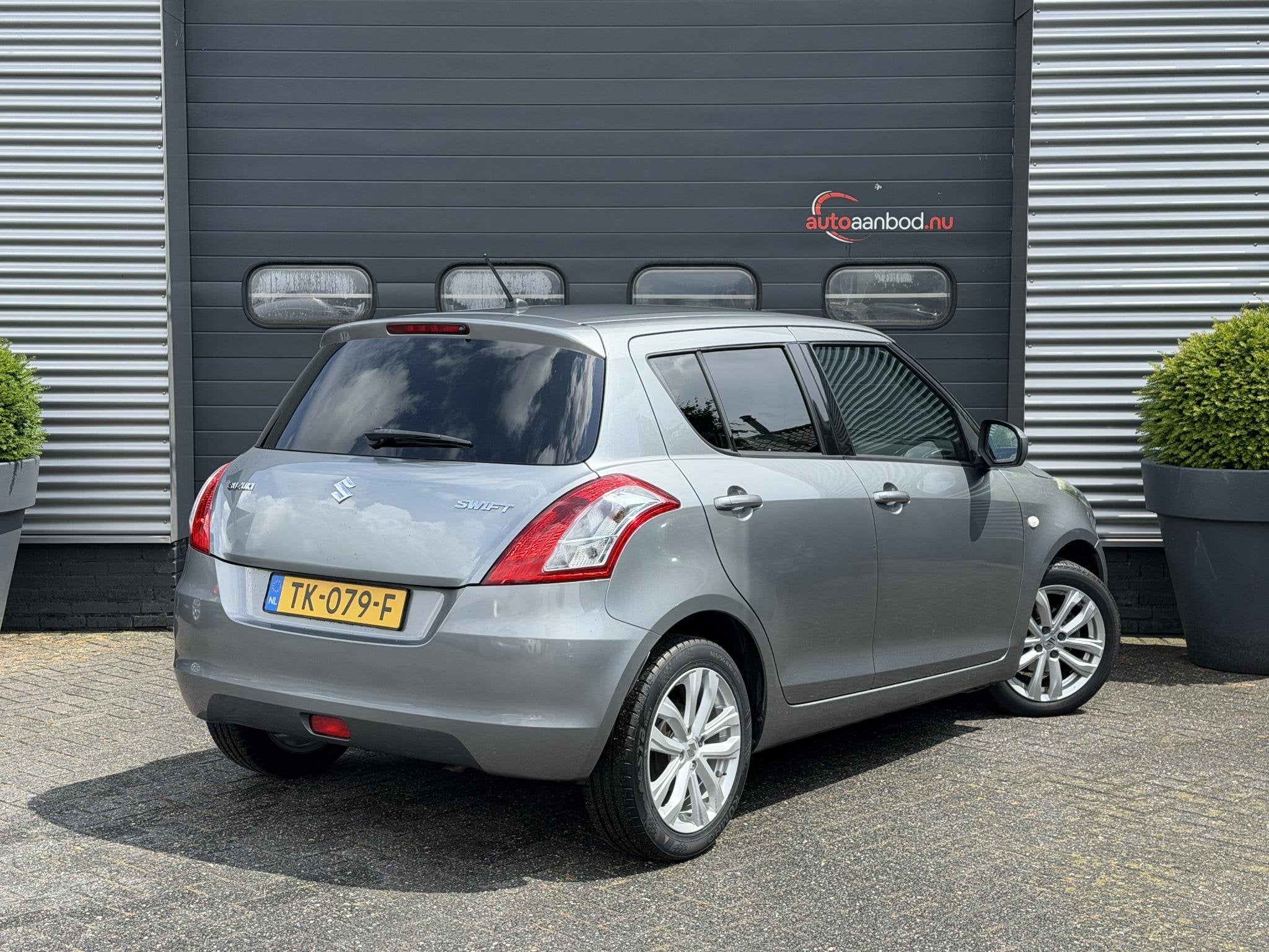 Suzuki Swift 1.2 Exclusive | Airco | Lichtmetalen Velgen | C, Auto's, Suzuki, Euro 5, Stof, Gebruikt, 4 cilinders