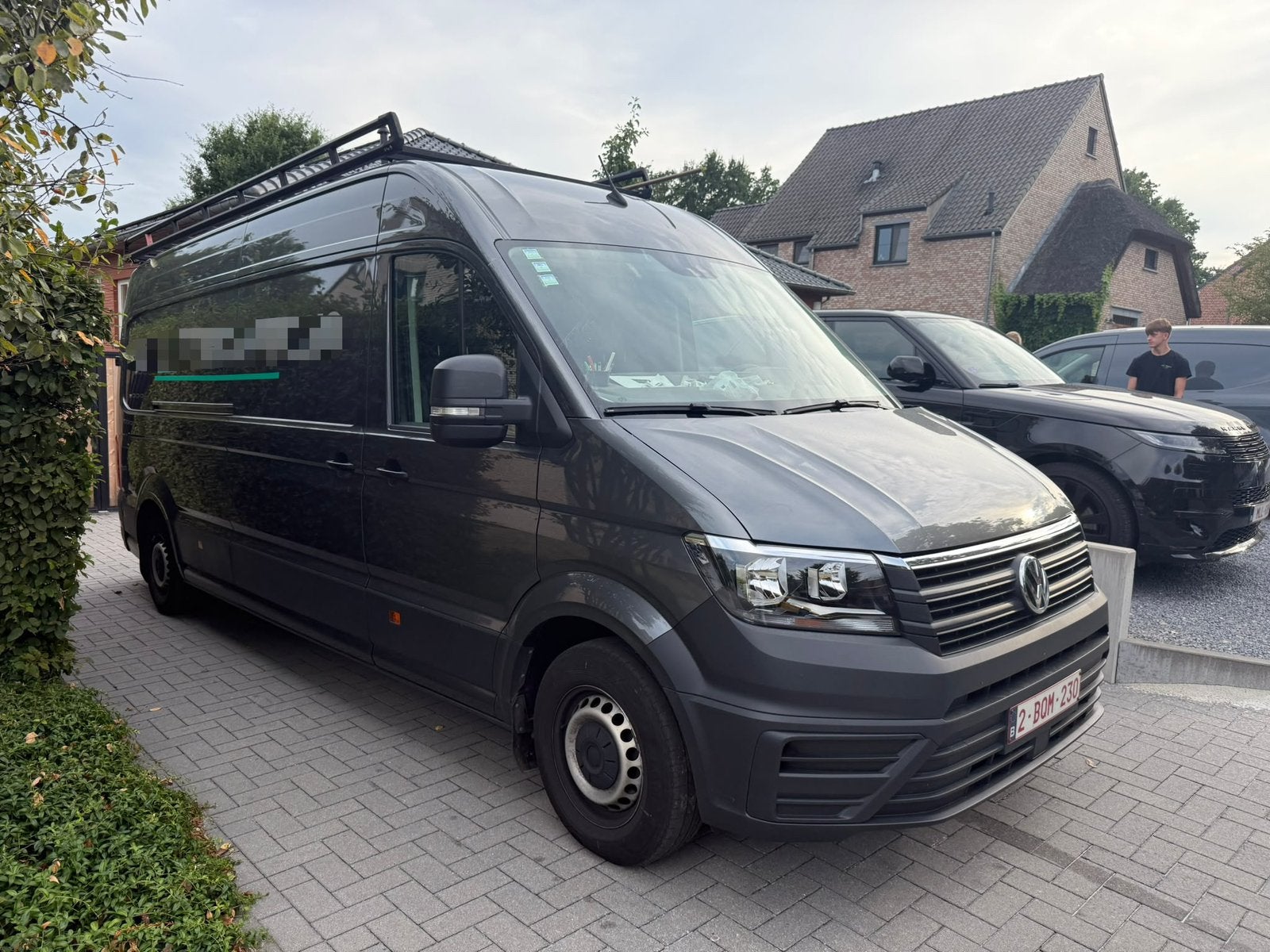 Volkswagen Crafter 10/2022 215.000km 2.0L L3H2, Autos, Euro 6, Autres couleurs, Noir, 5 portes