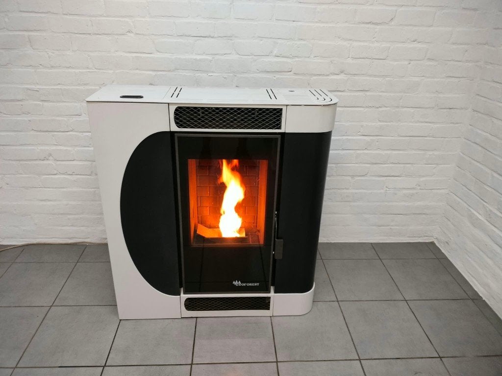joli poêle à granulés au design étroit 10 kw, Enlèvement, Utilisé, Autoportant, Poêle à granulés