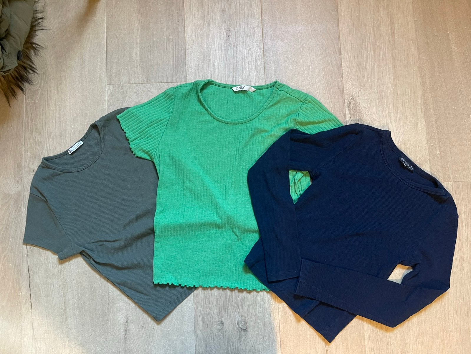 Topjes van Bershka, Only, Stradivarius- maat S/M, Maat 38/40 (M), Ophalen of Verzenden, Zo goed als nieuw, Korte mouw