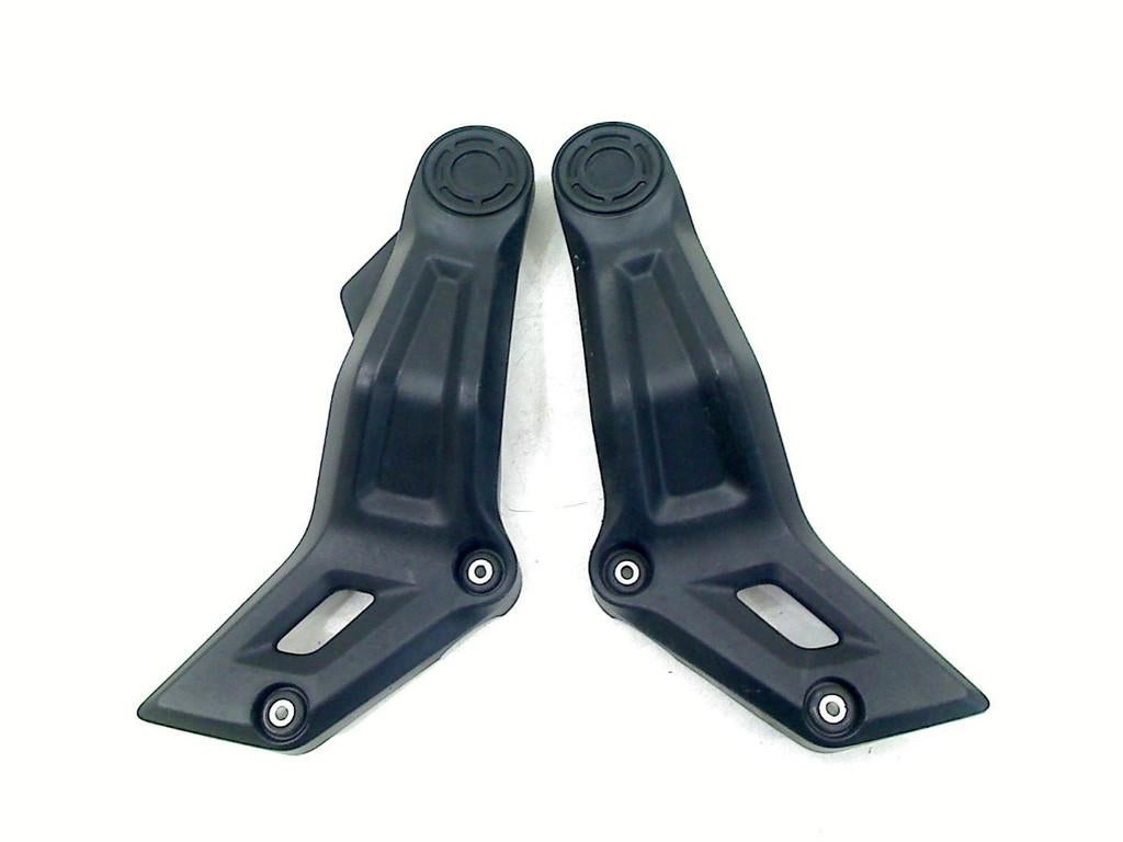 FRAME COVER Yamaha MT 07 2021-2024 (MT07 MT-07 FZ-07 RM341), Dhr. S. di Majo, Utilisé, Info@cama-motorparts.nl, P.J. Troelstraweg 8 8
3144 CX  MAASSLUIS, NL