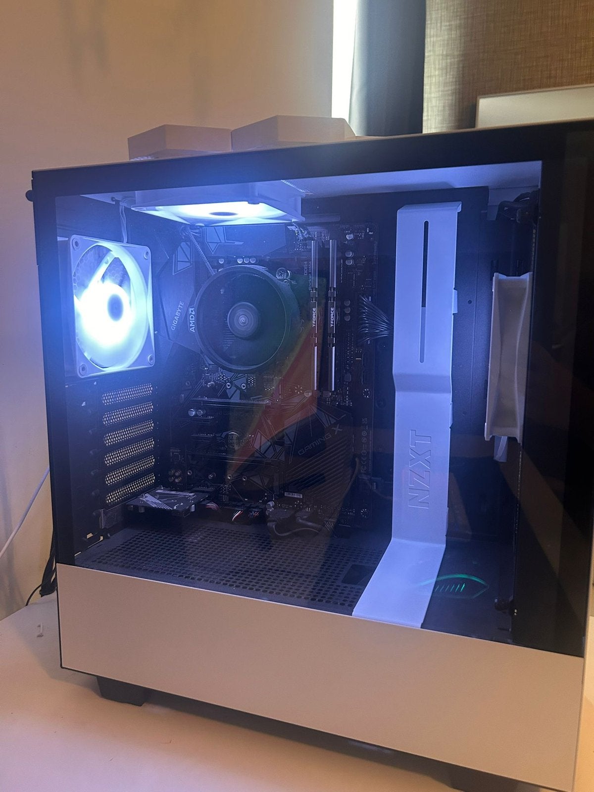 Gaming PC, Comme neuf, Enlèvement, Gaming, SSD