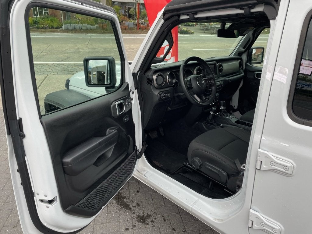 Jeep Gladiator Cabrio Diesel 2021 54000km 51900€ btw in, Auto's, Jeep, Automaat, 4 deurs, Stof, 2500 kg