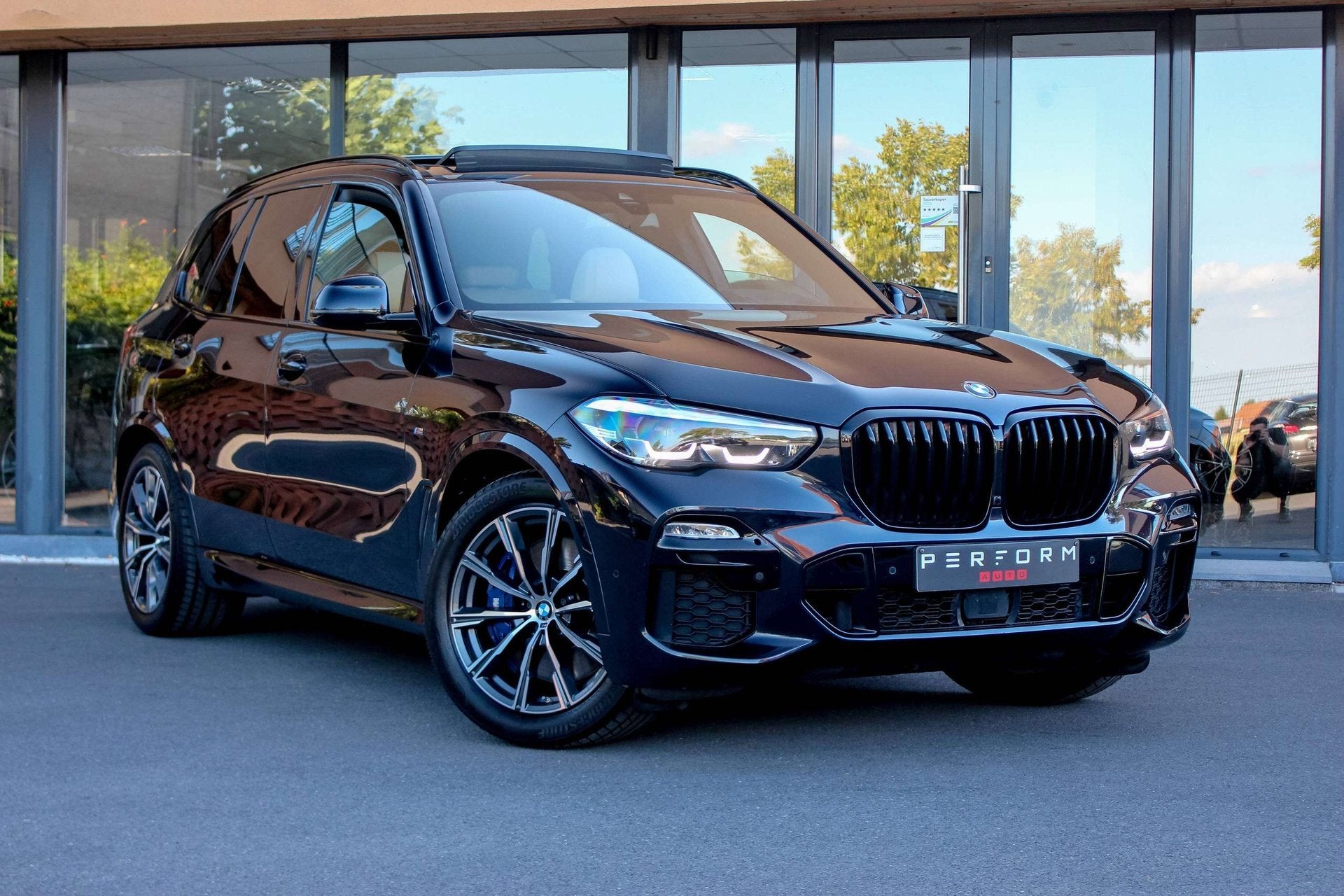 BMW X5 45e*HYBRID*M-PACK*PANO*KEYLESS*FULL*, Auto's, Automaat, Dealer onderhouden, Gebruikt, Zwart
