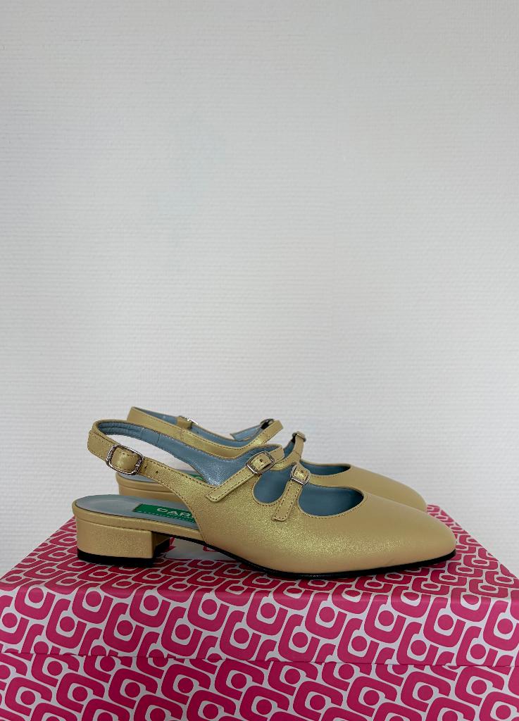 Nieuwe Carel Pêche slingsbacks, Kleding | Dames, Schoenen met lage hakken, Beige, Nieuw, Ophalen of Verzenden