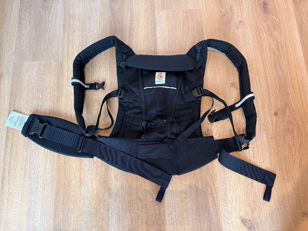 Draagzak Ergobaby Adapt Soft Flex Mesh, Kinderen en Baby's, Babydragers en Draagdoeken, Zo goed als nieuw, Buik, Rug of Zij, Draagzak
