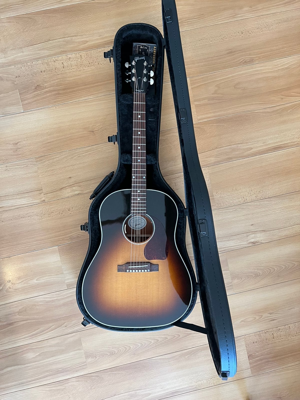 Gibson gitaar J45 standaard, Ophalen, Zo goed als nieuw