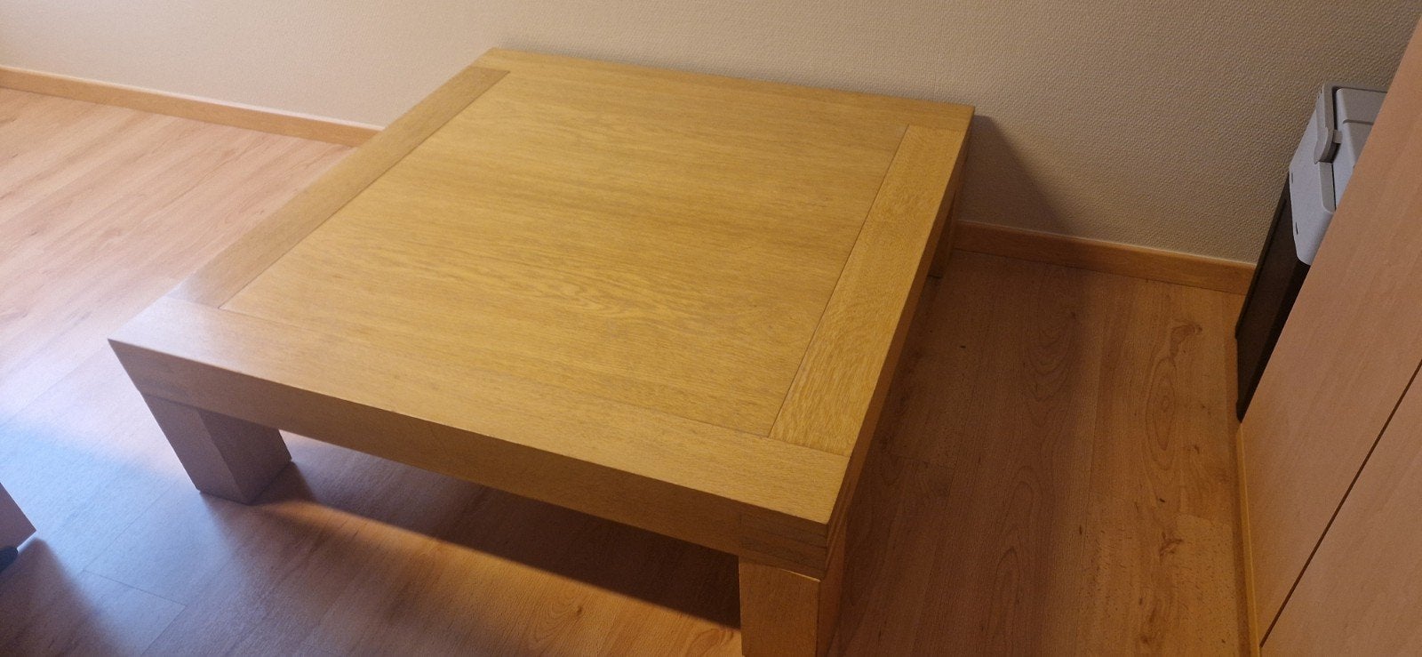 Salontafel, Ophalen