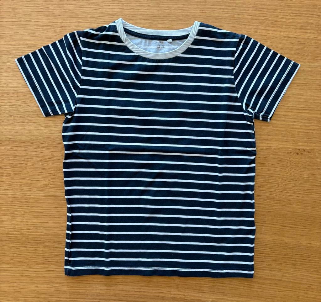 T-shirt ligné blanc / bleu marine, Enfants & Bébés, Vêtements enfant | Taille 134, Enlèvement ou Envoi, Comme neuf, Garçon