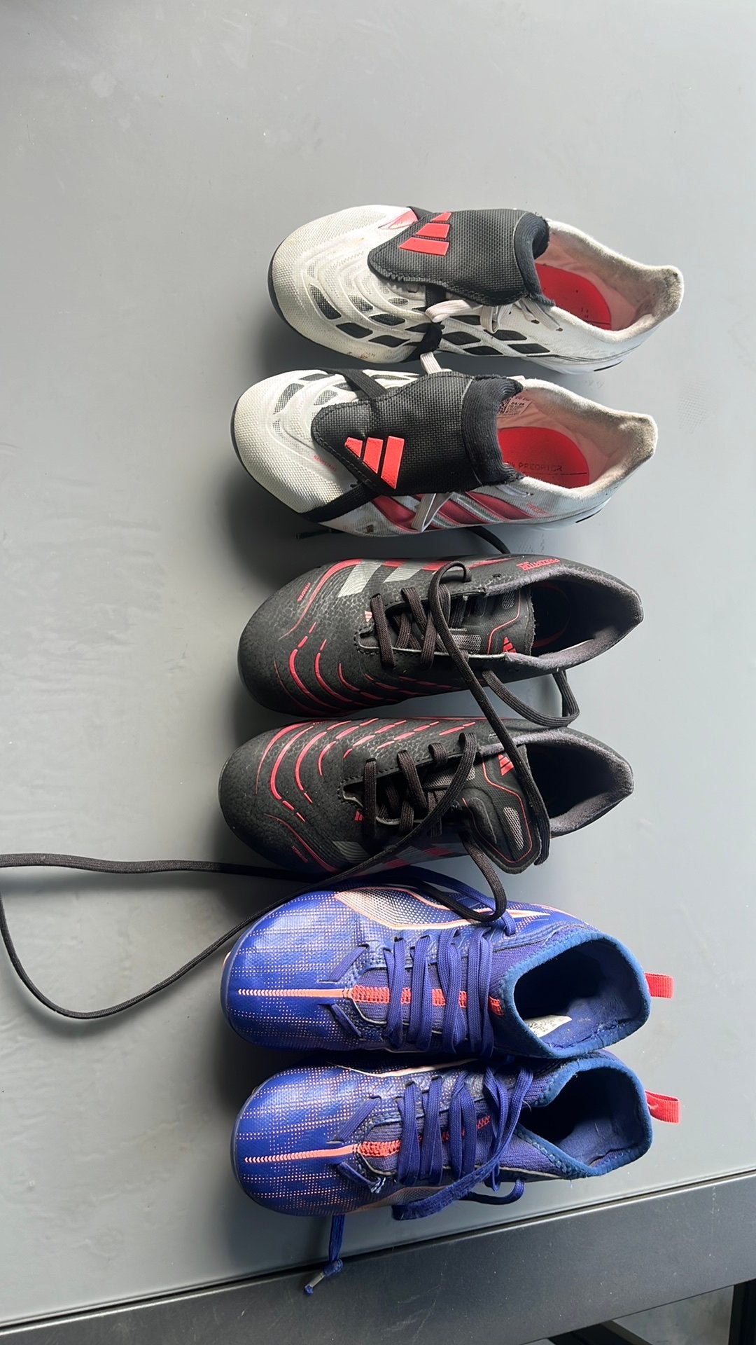 Magnifiques chaussures de foot tres peut utilisées, Sports & Fitness, Enlèvement ou Envoi, Comme neuf, Chaussures