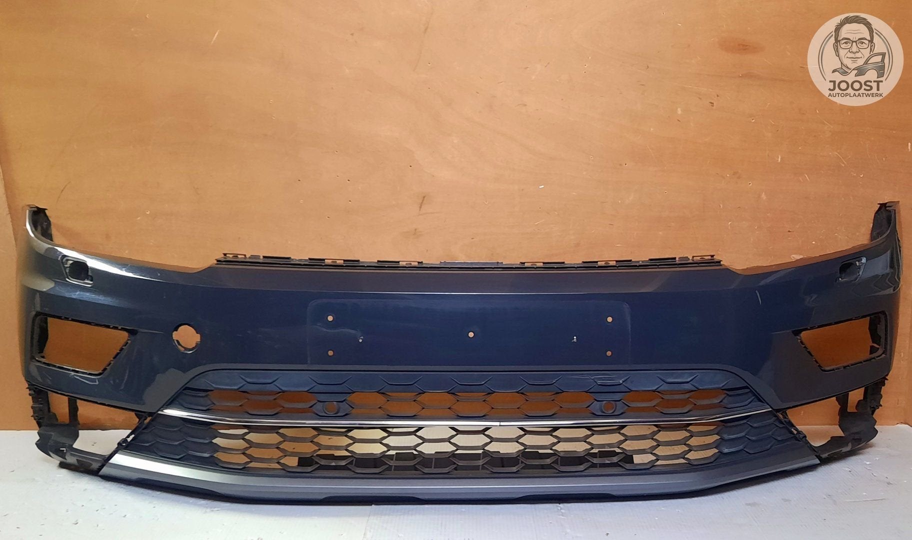 Voorbumper orgineel VW Tiguan 5NA v.a 2016 KLS 5NA807221, Gebruikt, -, Ophalen of Verzenden, Bumper