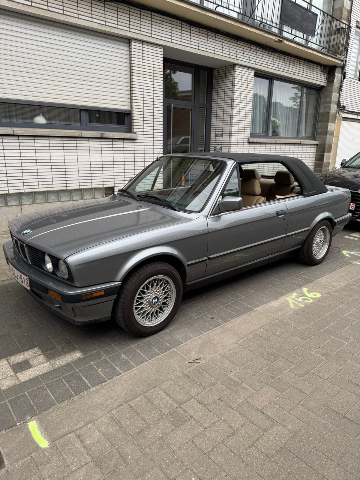 BMW e30 325i, Autos, Argent ou Gris, Achat, Cabriolet, Carnet d'entretien