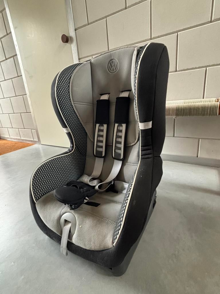 Autostoel isofix G1 duo plus volkwagen (nieuwprijs 515€), Ophalen, Zo goed als nieuw, Isofix