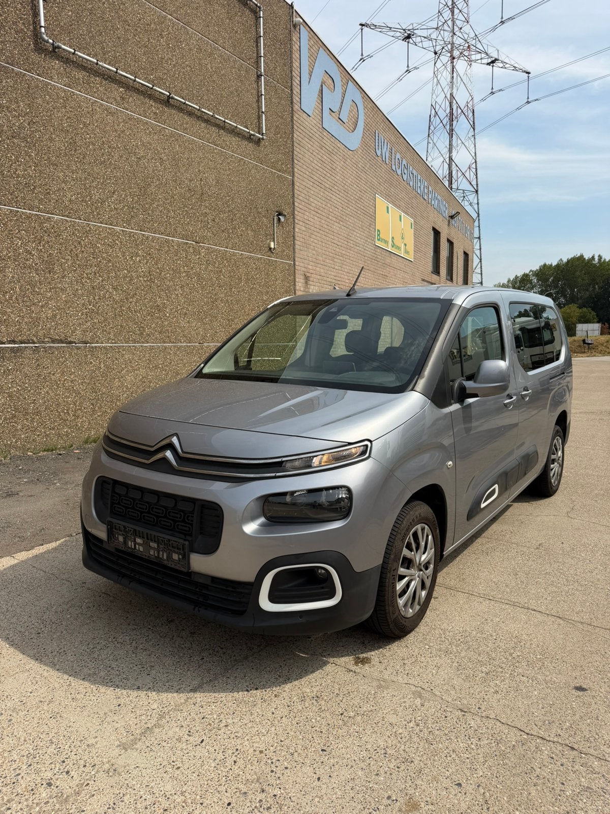 Citroën Berlingo 2020 benzine 7 zitplaatsen Garantie!, Auto's, Citroën, Dealer onderhouden, Monovolume, Euro 6, 7 zetels