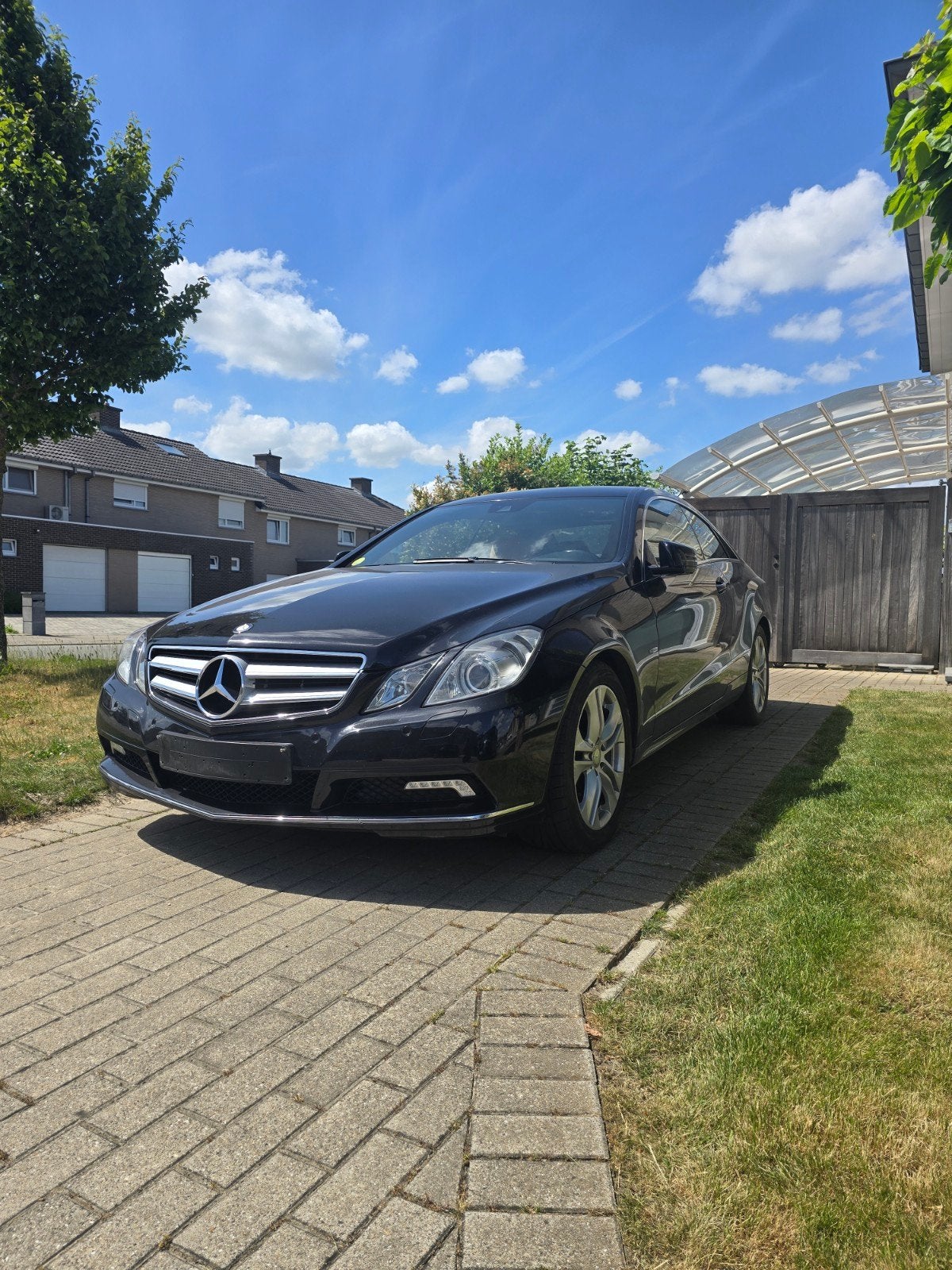 Mercedes e220cdi coupé, Auto's, Mercedes-Benz, Euro 5, Zwart, Leder, Bruin
