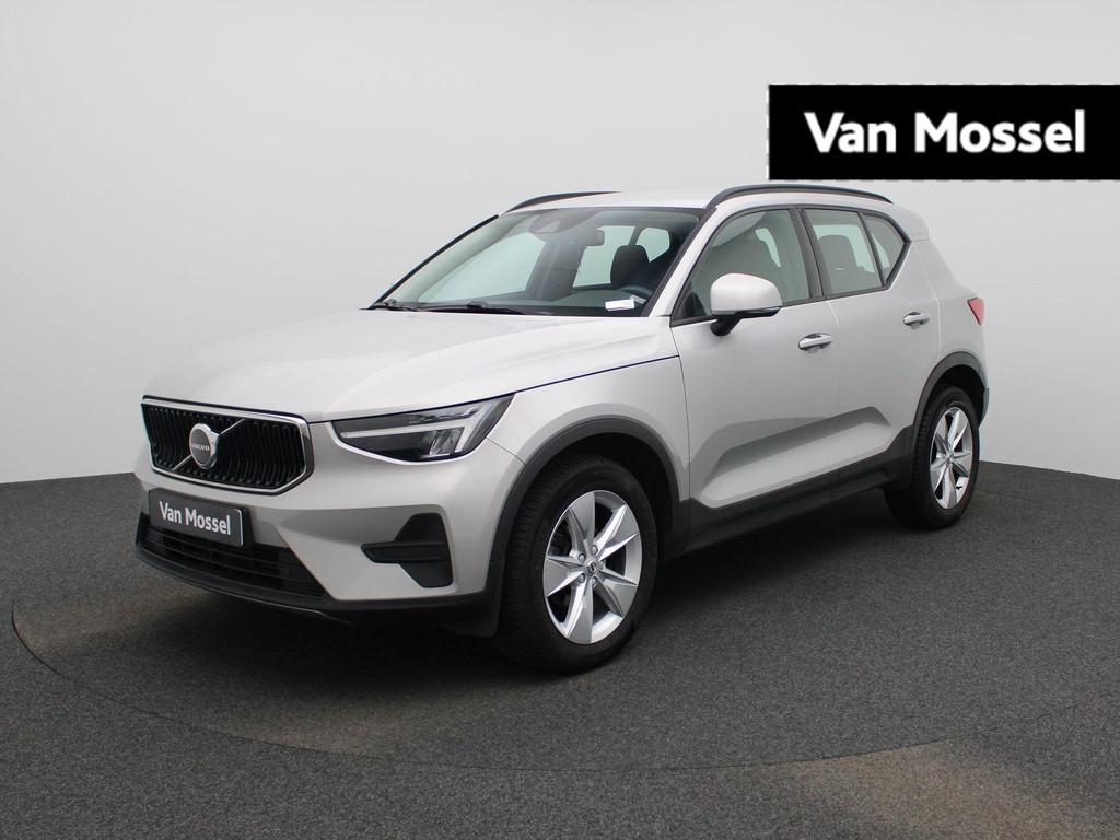 Volvo XC40 T2 Geartronic Momentum, Auto's, Volvo, https://public.car-pass.be/vhr/a85c4fb0-71b9-4b4e-8c53-c3978cd8d189, Stof, Gebruikt