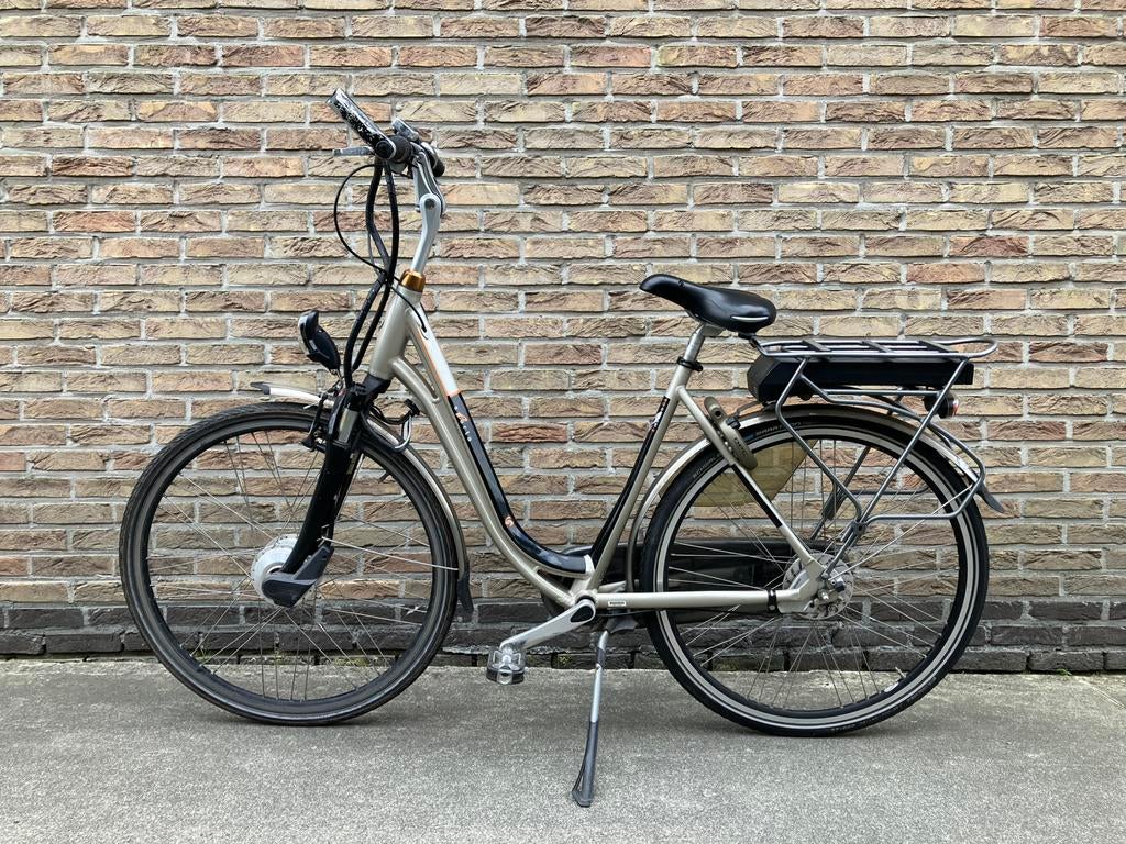 Elektrische damesfiets van Sparta werkt perfect, Fietsen en Brommers, Elektrische fietsen, Ophalen