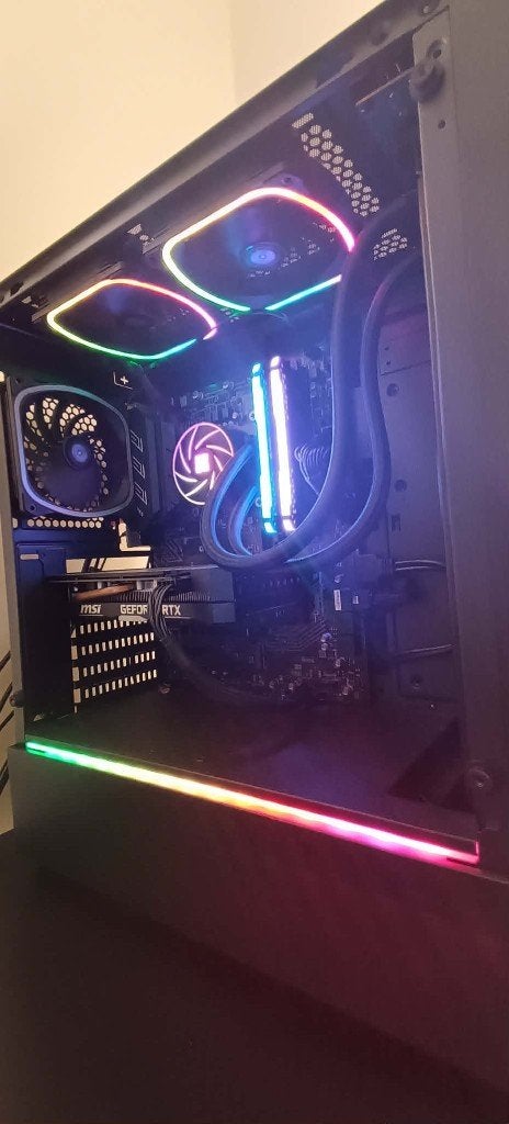 pc gamer (prix négociable), Informatique & Logiciels, Ordinateurs de bureau, Utilisé, HDD, Intel Core i7, 1024 GB