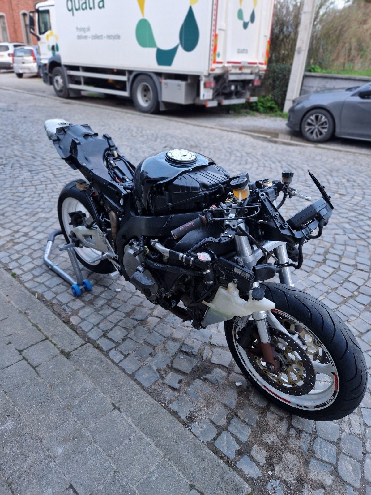 HONDA CBR 1000RR FIREBLADE 2004 UNIQUEMENT PISTE, Particulier, Quickshifter