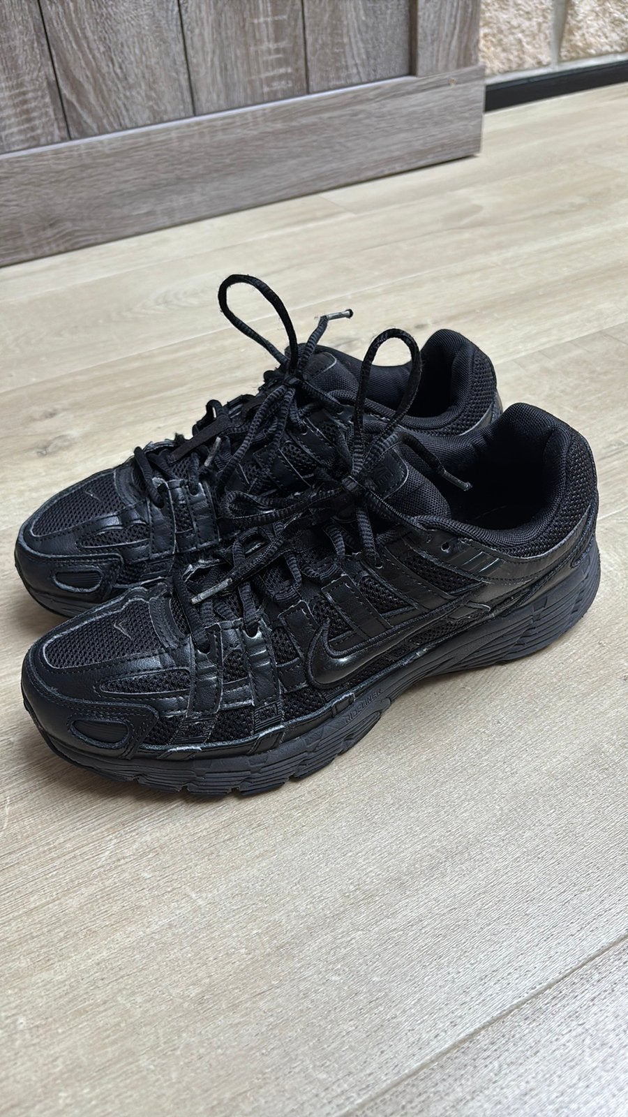 Nike P6000 schoenen maat 41 zwart, Sports & Fitness, Enlèvement, Utilisé, Nike
