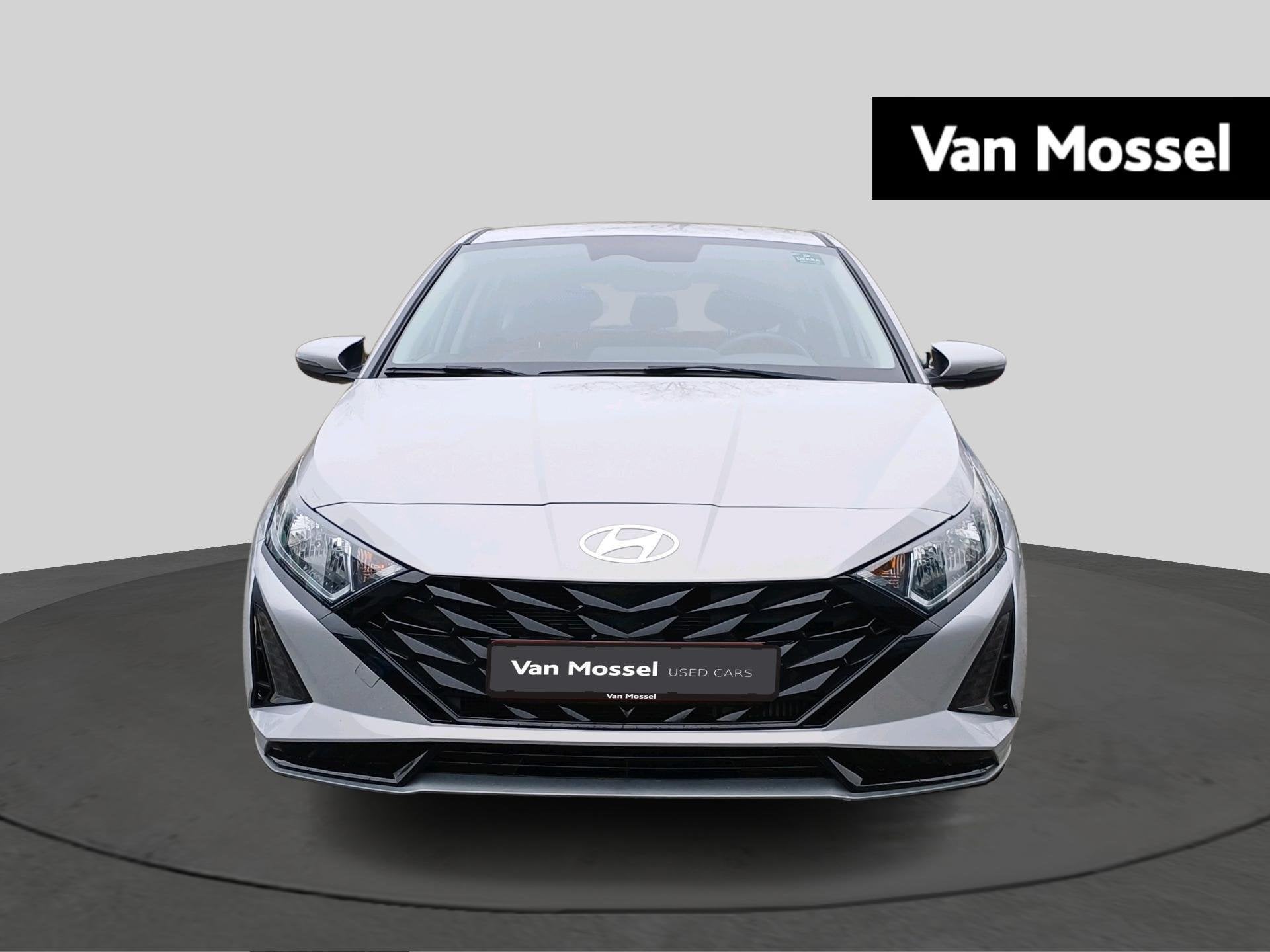 Hyundai i20 1.0 T-GDi 7-DCT 74kW Twist #1, Gebruikt, Zwart, 1110 kg, Bedrijf