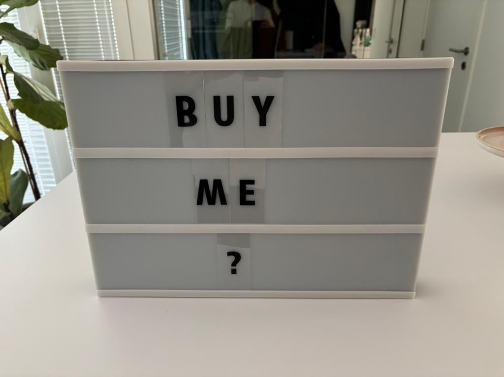 Light box met letters, Ophalen, Zo goed als nieuw