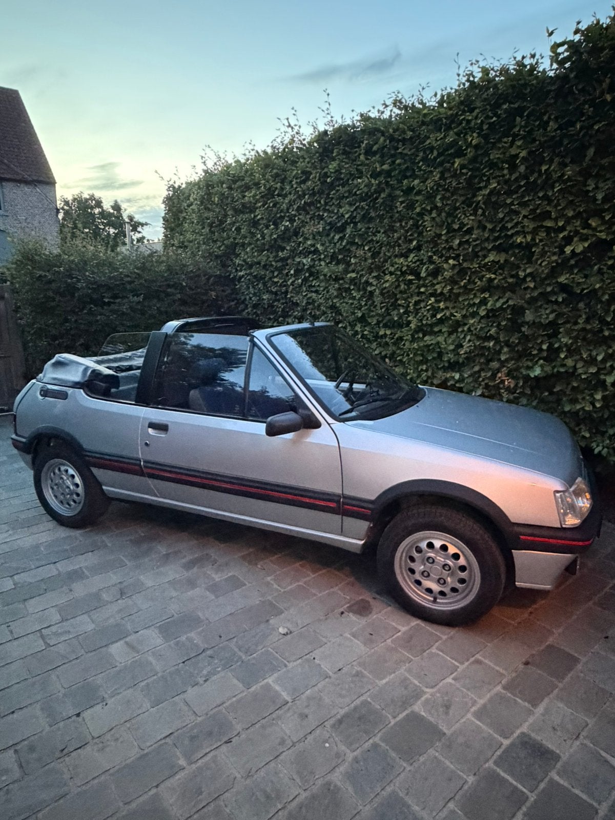 Oldtimer Peugeot 205 1.4 Bwj 1992 Blanco gekeurd 138.000km, Auto's, Peugeot, 4 deurs, Stof, Handgeschakeld, Particulier