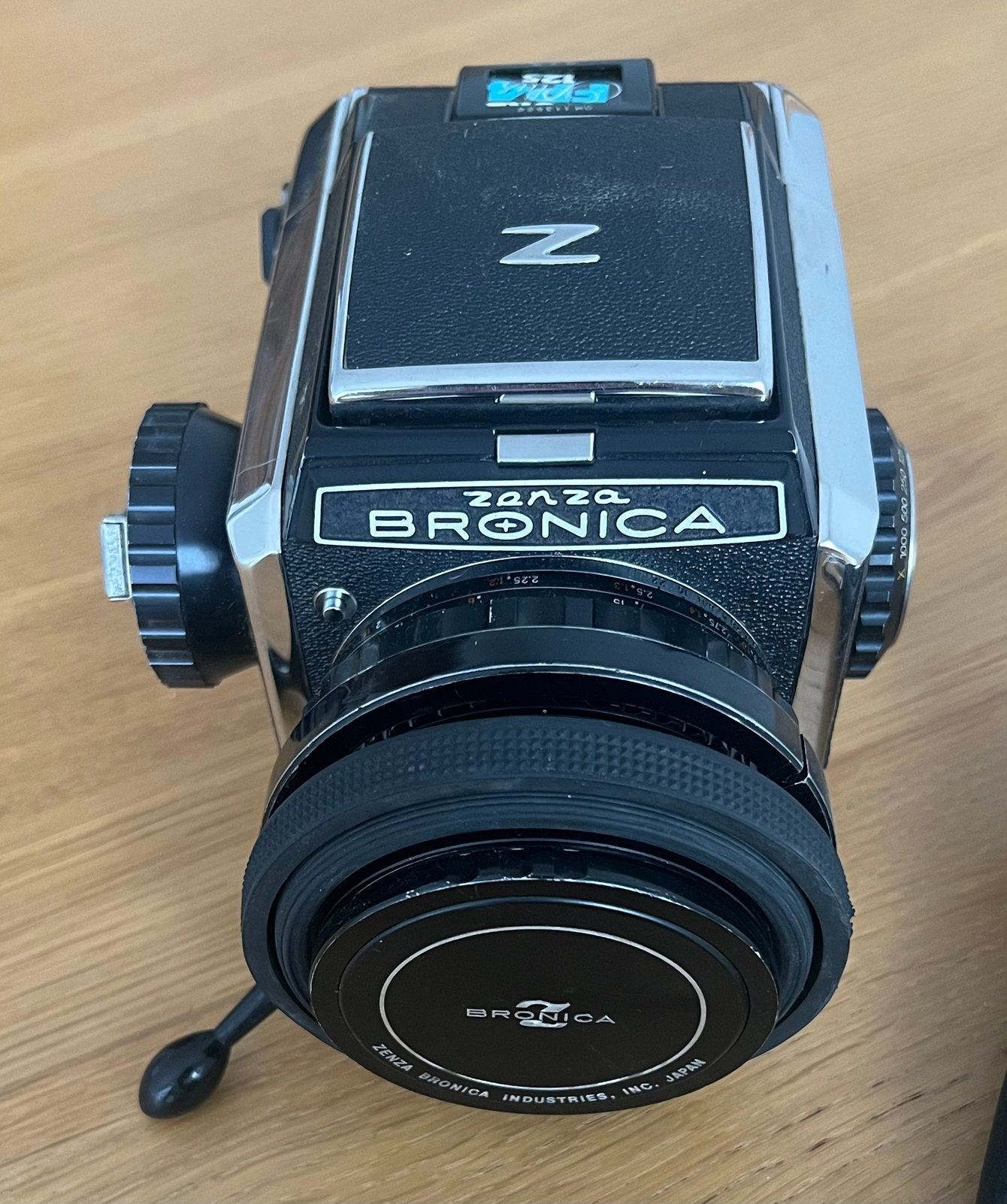 Appareil photo Zenza Bronica S2 + Nikkor 75mm f/2.8, Enlèvement ou Envoi, Utilisé